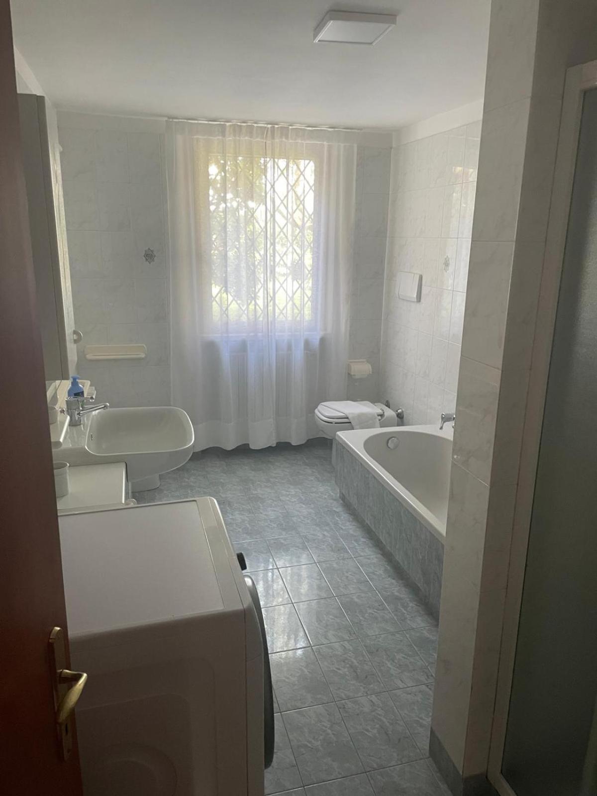 Villa Elena Appartamento In Villa Montinelle Dış mekan fotoğraf
